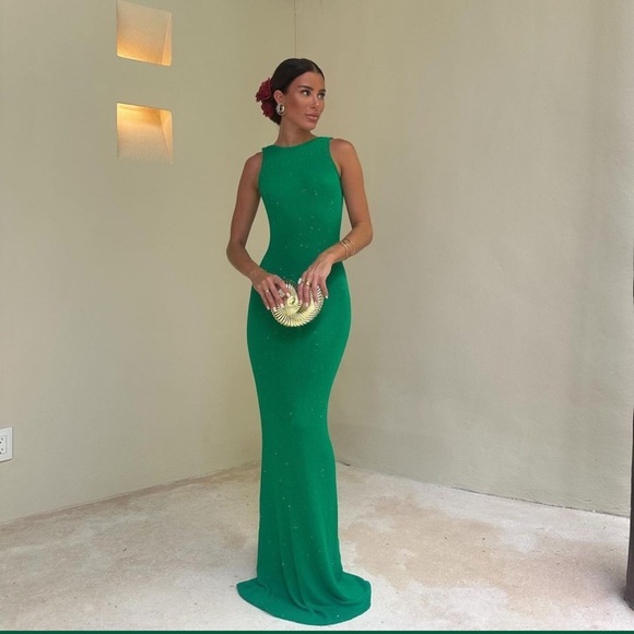 Runaway The Label | Dresses | Runway The Label Adriana Maxi Dress Green  Small Nwt | Poshmark